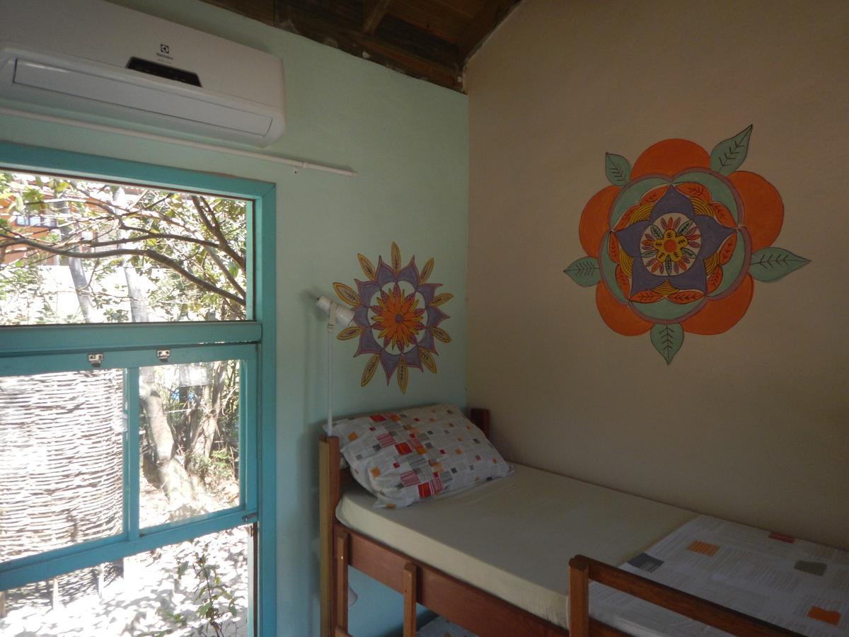 Paikea Hostel Прая-ду-Роса Екстер'єр фото
