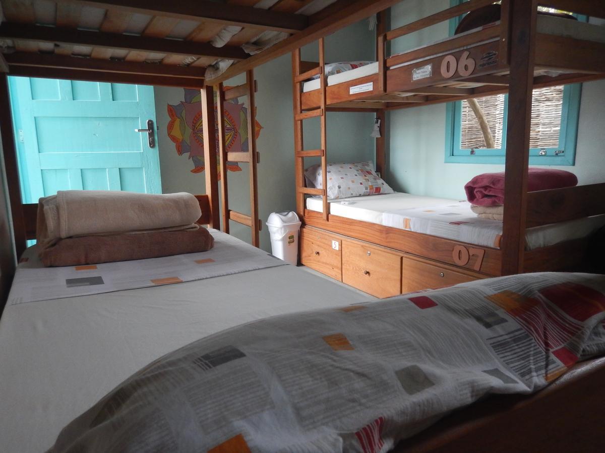 Paikea Hostel Прая-ду-Роса Екстер'єр фото